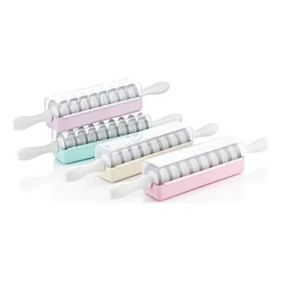 BUĞZ Pratik 9 Bıçaklı Mantı Kesme Merdanesi ( BUĞZ )