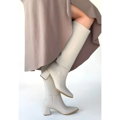 BUĞZ Roksa Ten Cilt Topuklu Çizme - Lisinya