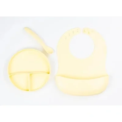 BUĞZ Sarı 3’lü Silikon Yemek Seti – Önlük + Diş Kaşıyıcılı Kaşık + Vakumlu Tabak