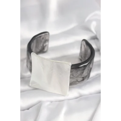 BUĞZ Siyah Mermer Desen Akrilik Plastik Gümüş Kare Plaka Model Vintage Kadın Bilezik - Lisinya