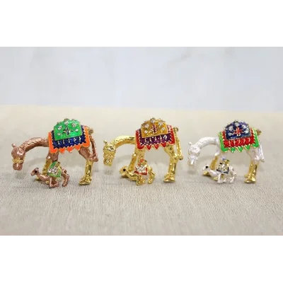 BUĞZ Swaroski Minik Deve Alk3865