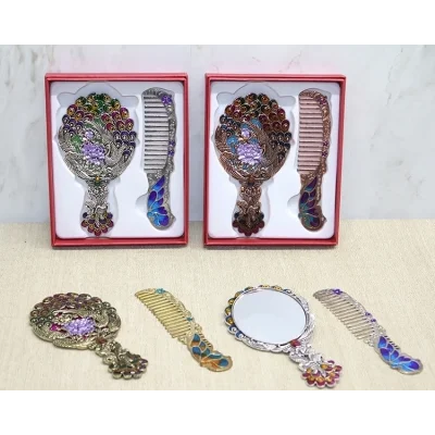 BUĞZ Tavuskuşu Ayna Ve Tarak Seti Küçük Boy Alk4987