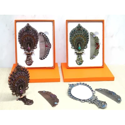 BUĞZ Tavuskuşu Katlanabilir Ayna Ve Tarak Seti Orta Boy Alk4984