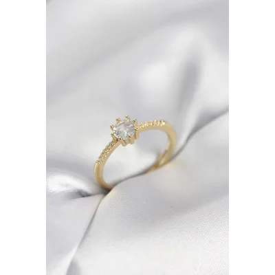 BUĞZ Tek Taş Model Gold Renk Zirkon Taşlı Kadın Yüzük