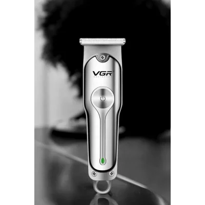  Tıraş Makinesi Güçlü Motor Şarjlı Uzun Pil Ömürlü