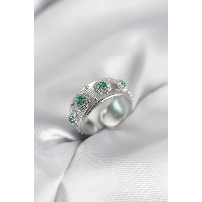 BUĞZ Yeşil Zirkon Taşlı Gümüş Renk Vintage Kadın Yüzük