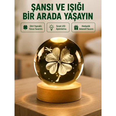 BUĞZ Yonca Figürlü Cam Küre USB Işıklı Ahşap Tabanlı Dekoratif Masa Lambası