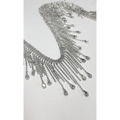 Genel Ürün ÖZEL KRİSTAL DAMLA TAŞLI ZİNCİR SAÇAK ŞERİT