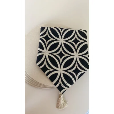 Genel Ürün Siyah Halka Desen Runner + 6 Lı Supla Set