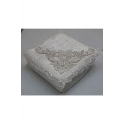 Genel Ürün Kadife Kumaş Süngerli Yemeni Hurç Fransız Güpürlü Dantel Çeyizlik Yemeni Hurcu Krem 36x36x18cm