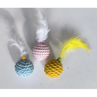 Renkli Jut Örgü Kedi Oyun Topu Çeşitli Renklerde 5 cm