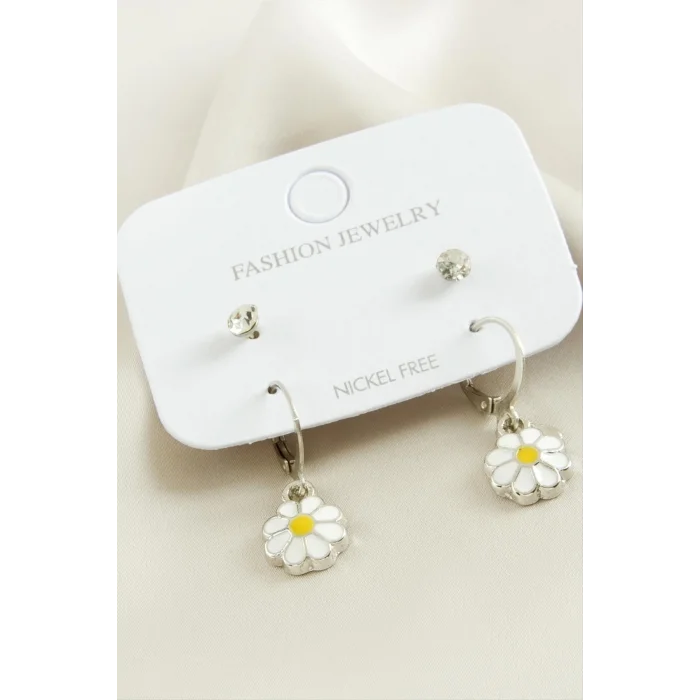 4 Adet Papatya Taşlı Mineli Halka Küpe