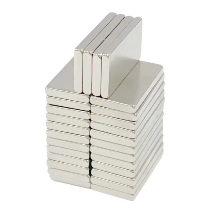 BUĞZ 100 Adet 20x10x2 mm Neodyum Mıknatıs Köşeli Magnet N35 Nikel Kaplama Güçlü Kaliteli Dayanıklı