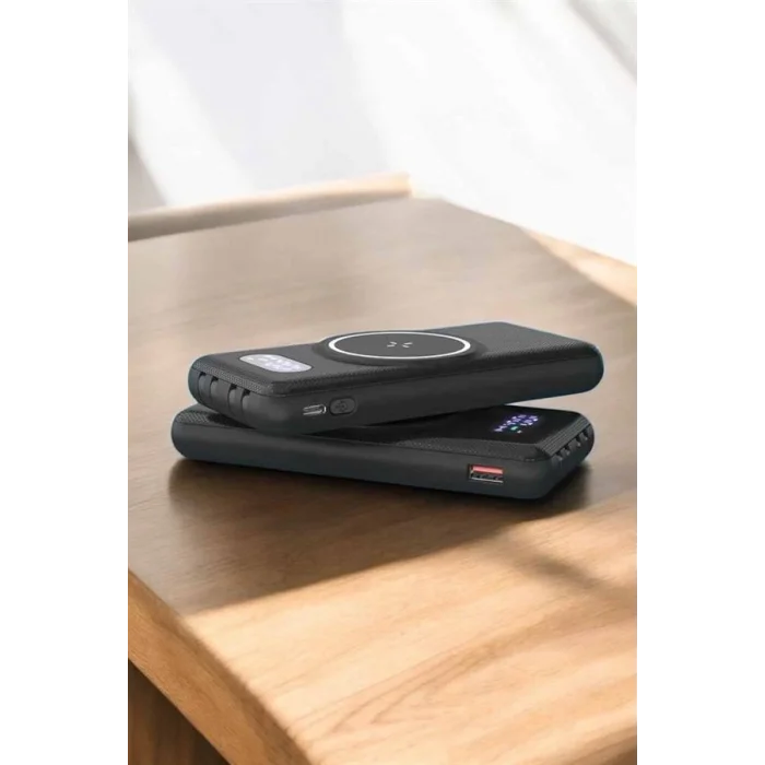 BUĞZ 10.000 Mah Powerbank 4 Portlu Hızlı Şarj Dijital Göstergeli