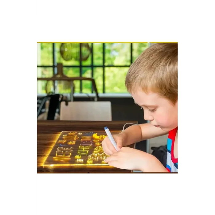 BUĞZ 12 Inc Led Işıklı Çizim Tahtası Ayarlanabilir Stant Ve Kalemleri İle - Lisinya