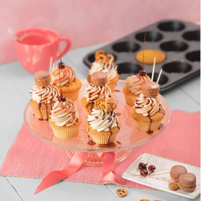 BUĞZ 12li Muffin Kek Kalıbı - Metal - Siyah