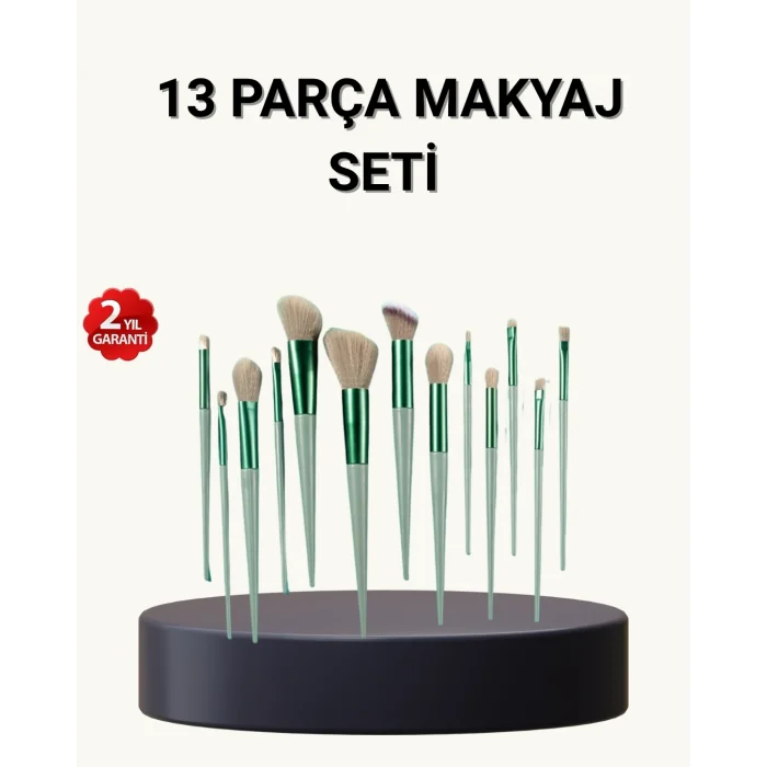 BUĞZ 13’lü Yumuşak Kıllı Makyaj Fırça Seti – Profesyonel Kalite, Hassas Ciltlere Uygun