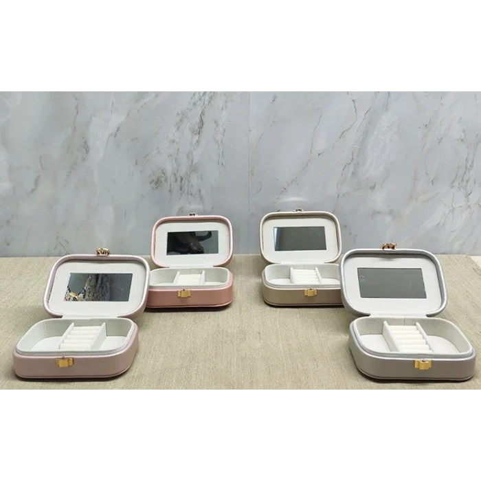 BUĞZ 15x15 cm Makyaj Ve Takı Kutusu