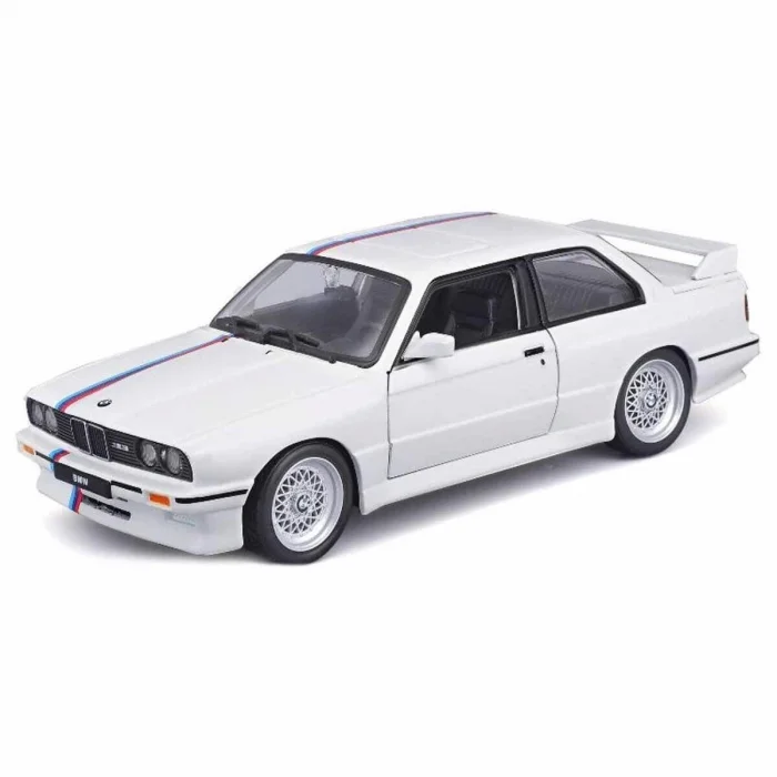 21100 Burago 1:24 BMW M3 1988 Model Araba
