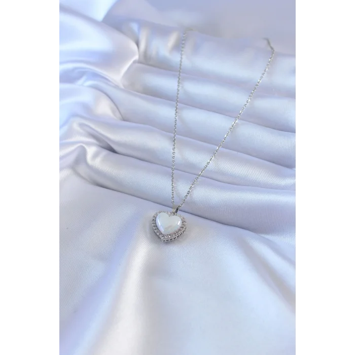 BUĞZ 316L Çelik Gümüş Renk İncili Kalp Model Zirkon Taşlı Kadın Kolye - Lisinya