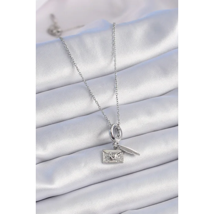 BUĞZ 316L Çelik Gümüş Renk Kalp Detay Mektup Figür Charm Model Kadın Kolye - Lisinya