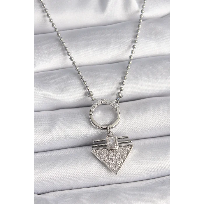BUĞZ 316L Çelik Gümüş Renk Topçuk Zincir Zirkon Taşlı Üçgen Model Kadın Kolye