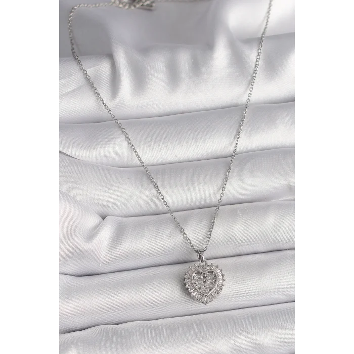 BUĞZ 316L Çelik Gümüş Renk Zincir Zirkon Taşlı Kalp Model Kadın Kolye - BUĞZ