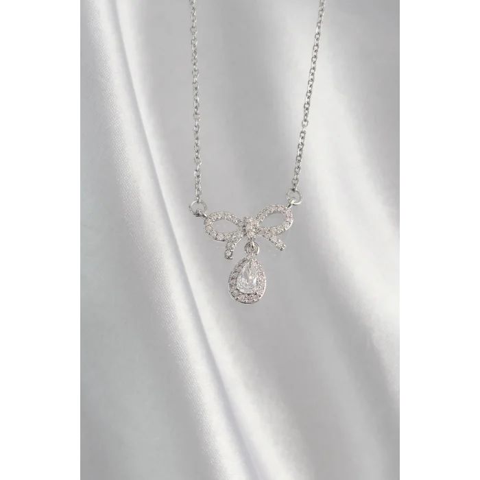 BUĞZ 316L Çelik Gümüş Renk Zirkon Taşlı Fiyonk Detay Damla Kolye - Lisinya