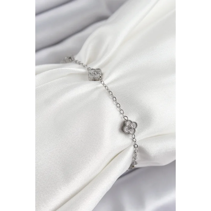 BUĞZ 316L Çelik Yonca Model Gümüş Renk Kadın Bileklik