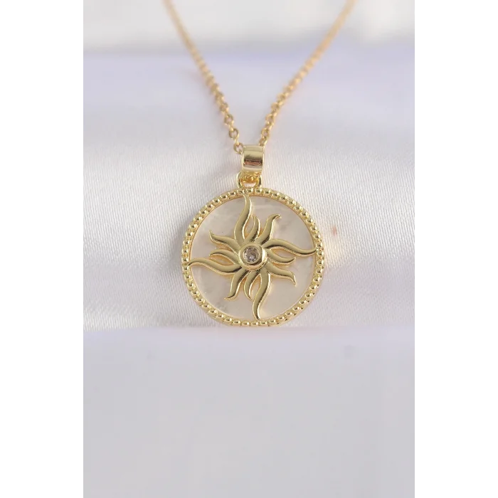 BUĞZ 316L Çelik Zincir Altın Renk Zirkon Taşlı Oval Tasarım Güneş Kolye