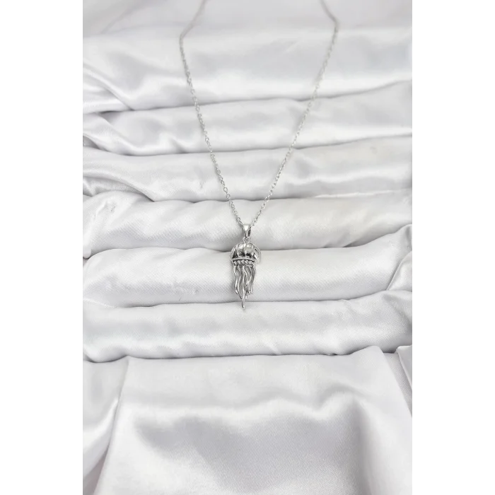 BUĞZ 316L Çelik Zincir Gümüş Renk Deniz Anası Model Zirkon Taşlı Kadın Kolye