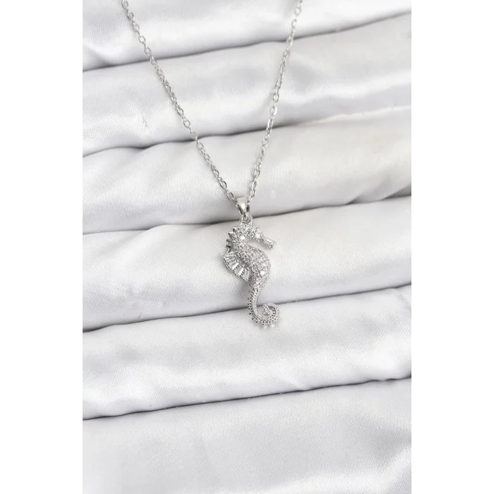 BUĞZ 316L Çelik Zincir Gümüş Renk Deniz Atı Model Zirkon Taşlı Kadın Kolye