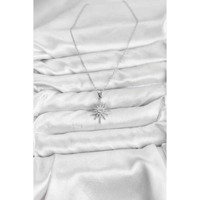 BUĞZ 316L Çelik Zincir Gümüş Renk Kutup Yıldızı Model Zirkon Taşlı Kadın Kolye