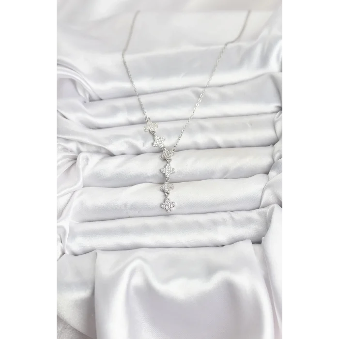 BUĞZ 316L Çelik Zincir Gümüş Renk Yonca Model Kadın Kolye