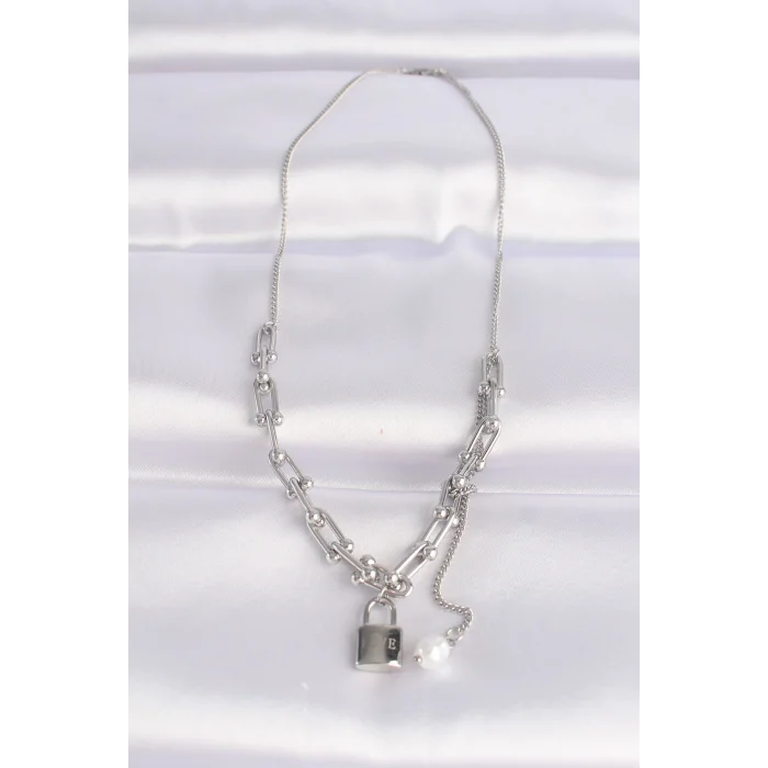 BUĞZ 316L Çelik Zincir Gümüş Renk Zincirli Love Yazılı Kilit Kolye - Lisinya