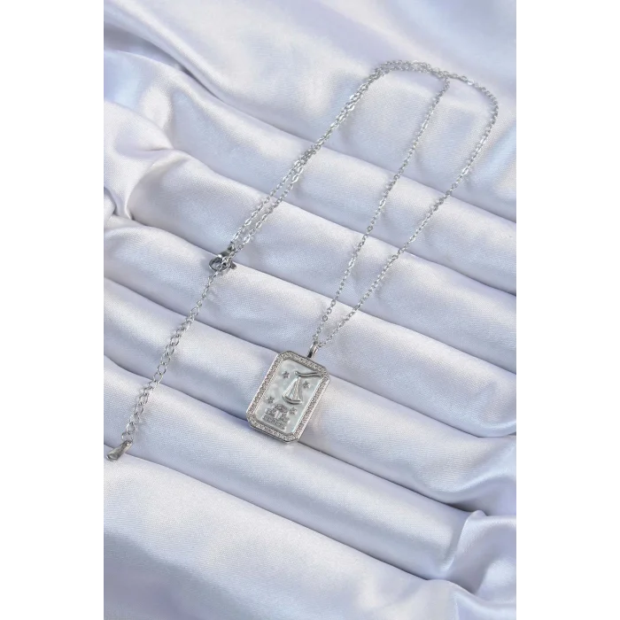 BUĞZ 316L Çelik Zincir Gümüş Renk Zirkon Taşlı Çerçeveli Tarot Kolye - Lisinya