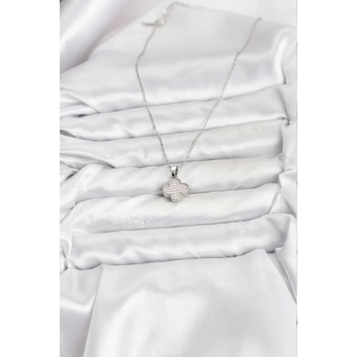 BUĞZ 316L Çelik Zincir Gümüş Renk Zirkon Taşlı Yonca Model Kadın Kolye