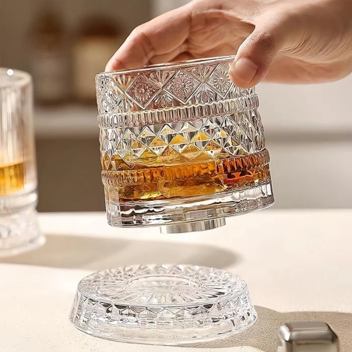 BUĞZ 360 Derece Dönen Bardak - 280 ml - Kristal Cam