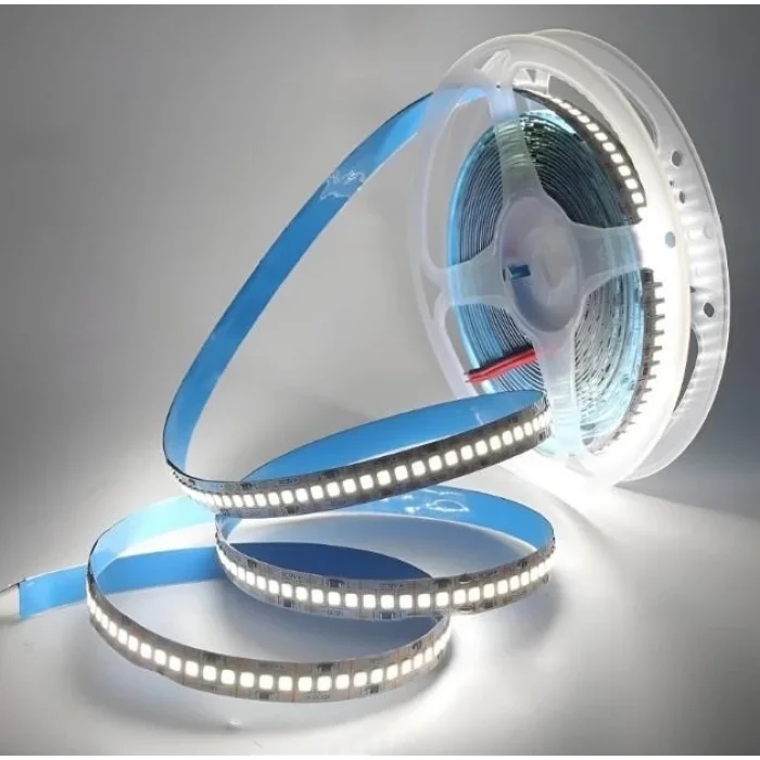 BUĞZ 5 METRE CATA CT 4538 240 Çipli İç Mekan Şerit Led 6400K Beyaz Işık