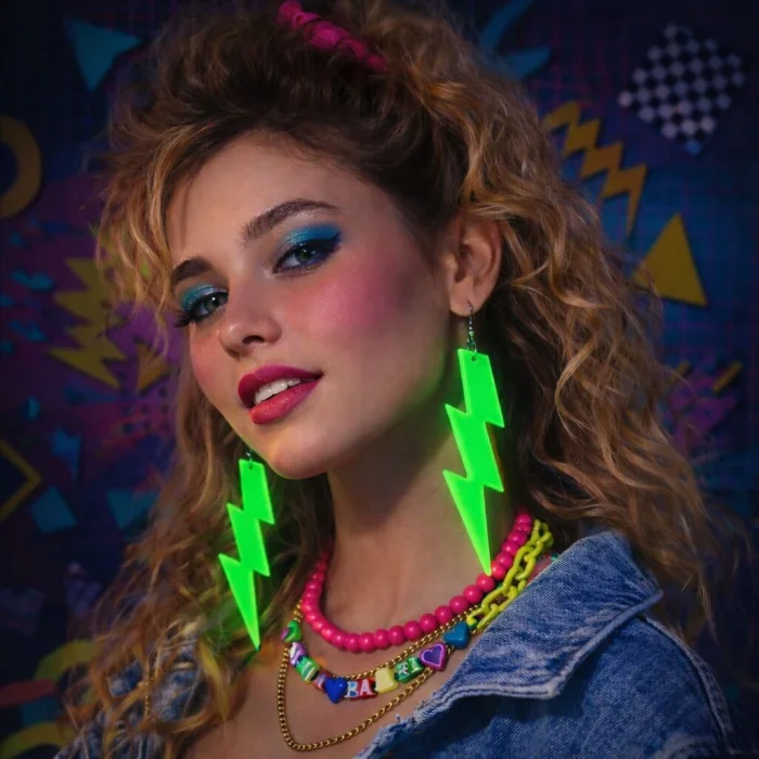 BUĞZ 80’ler 90lar Retro Neon Yeşil Şimşek Küpe 10 cm