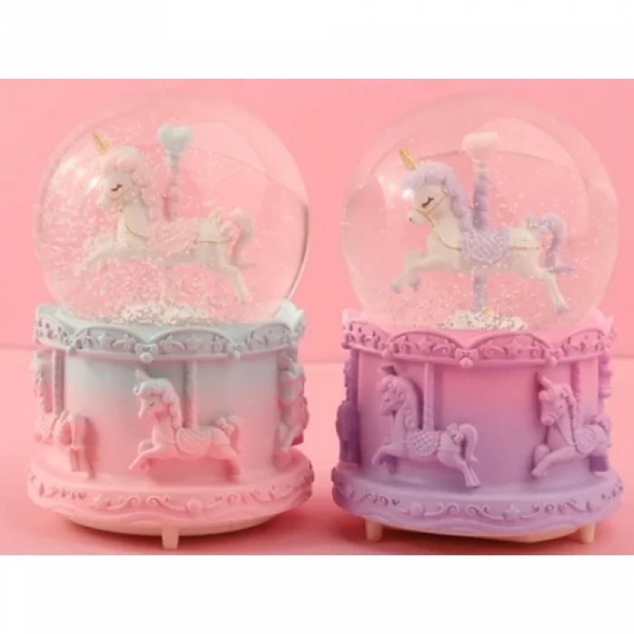  Atlı Karınca Kar Küresi Orta Boy