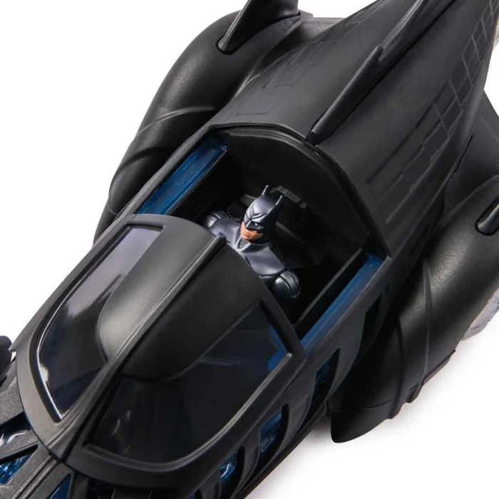 BUĞZ Batman Forever Retro Collection Batmobile ve Batman Aksiyon Figürü Seti