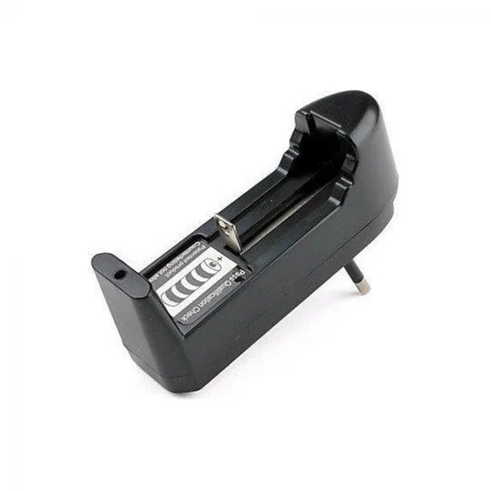 BUĞZ Bigem Bm-361 Şarj Cihazı - 14500-18650