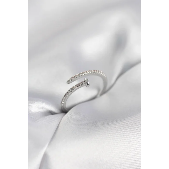 BUĞZ Çivi Model Zirkon Taşlı Gümüş Renk Kadın Yüzük