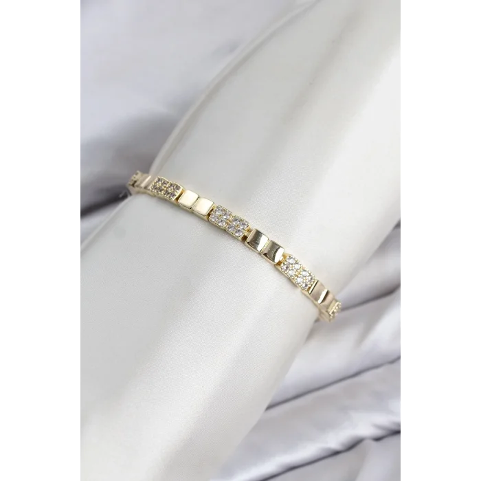 BUĞZ CM Kare Model Zirkon Taşlı VIP Seri Gold Renk Pirinç Kadın Bileklik