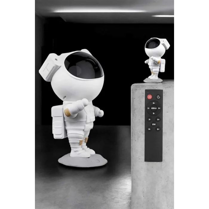 BUĞZ Çocuklara Özel Projeksiyon Astronot Lamba Speaker Sevimli