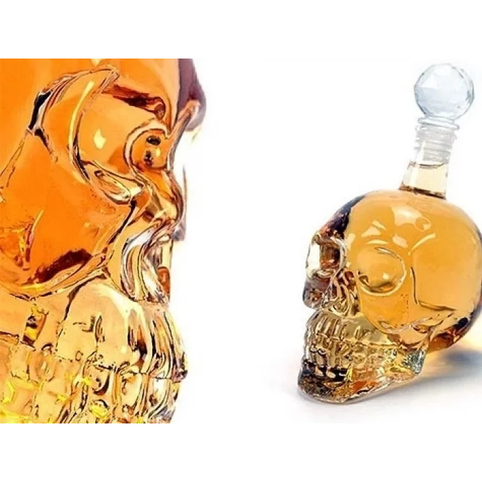 BUĞZ Crystal Head Kuru Kafa Cam Şişe 350 Ml