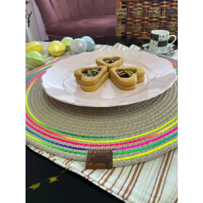 BUĞZ DecoHandy 39cm Neon Renkli Şeritli Jüt Örme Supla Amerikan Servis