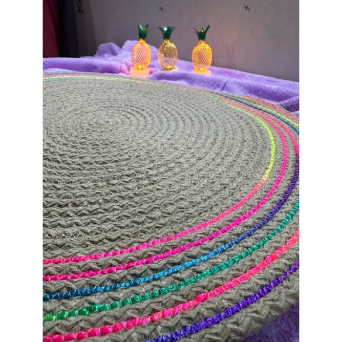 BUĞZ DecoHandy 39cm Neon Renkli Şeritli Jüt Örme Supla Amerikan Servis