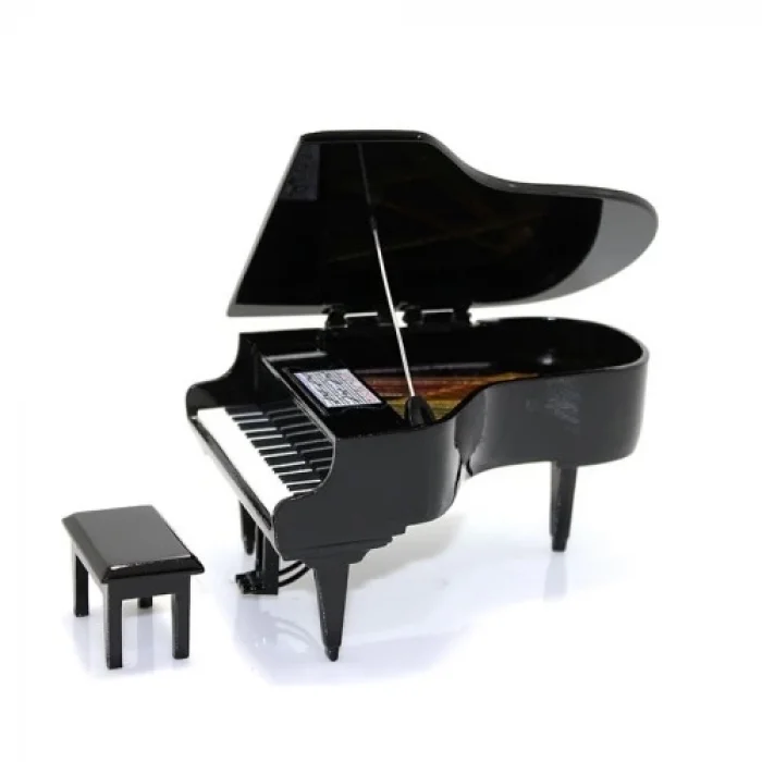  Dekoratif Piyano